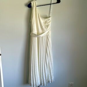 Lulus Festive Flirtation White Satin Jacquard One-Shoulder Midi Dress